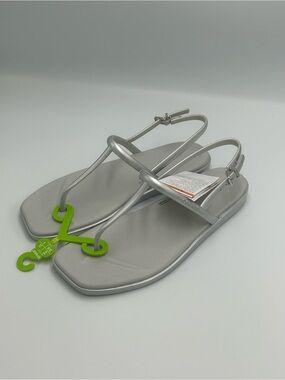 Crocs Miami Thong Flip T-strap Sandals Metallic Silver Size 8 New
